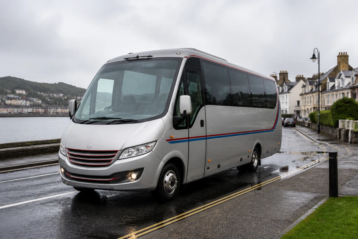 19 Seater Minibus Hire