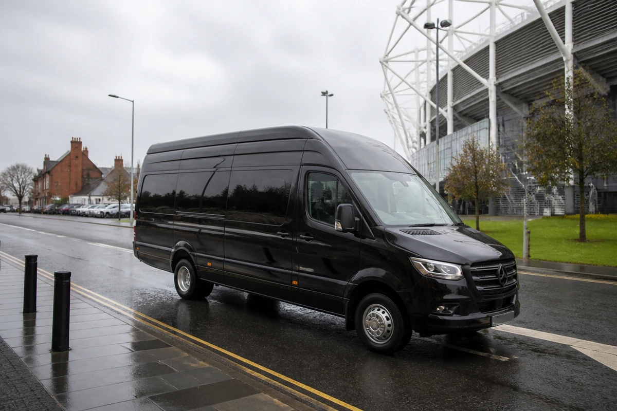 Mini Bus Hire 17 Seater